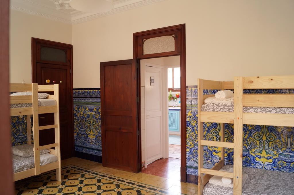 Hostel Pura Vida - Albergue Juvenil Πάλμα ντε Μαγιόρκα Δωμάτιο φωτογραφία
