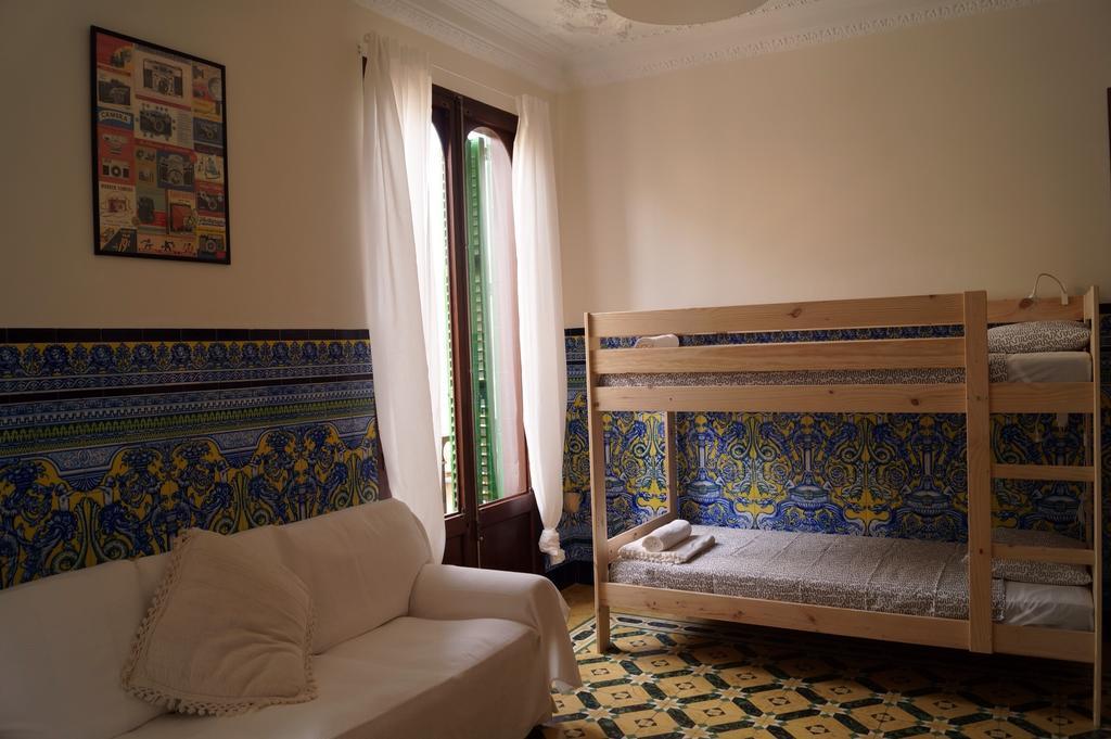 Hostel Pura Vida - Albergue Juvenil Πάλμα ντε Μαγιόρκα Δωμάτιο φωτογραφία